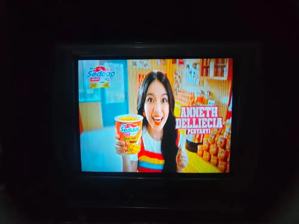 Tv tabung 21 in, merk Sharp