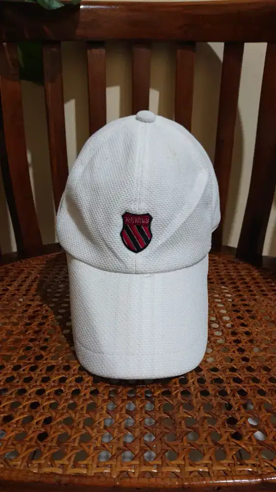 Topi K-Swiss Putih