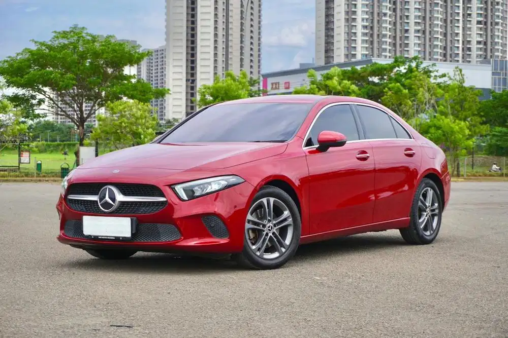 Best Buy Mercedes Benz A200 V177 Sedan CKD 2021 Merah Red Bunga 0%