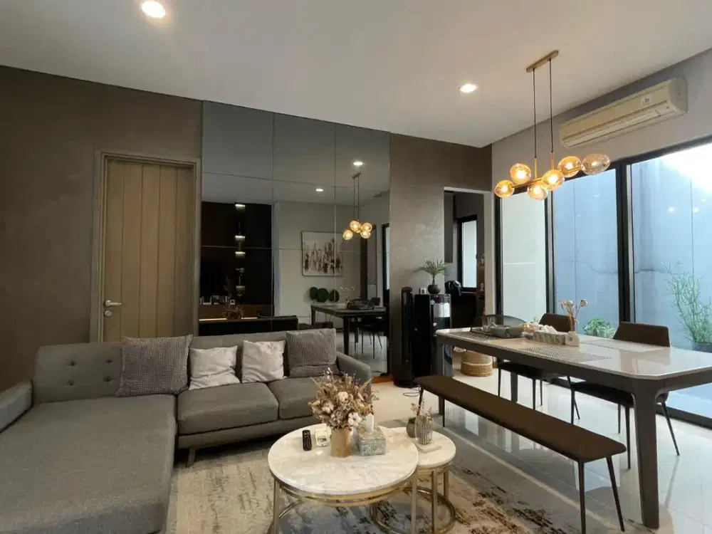 Rumah Full Furnished With Attic Room Cluster Caelus Greenwich Park