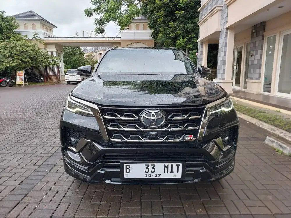 Fortuner 2.8 VRZ GR 4x4 Tetradrive 2022 Antik