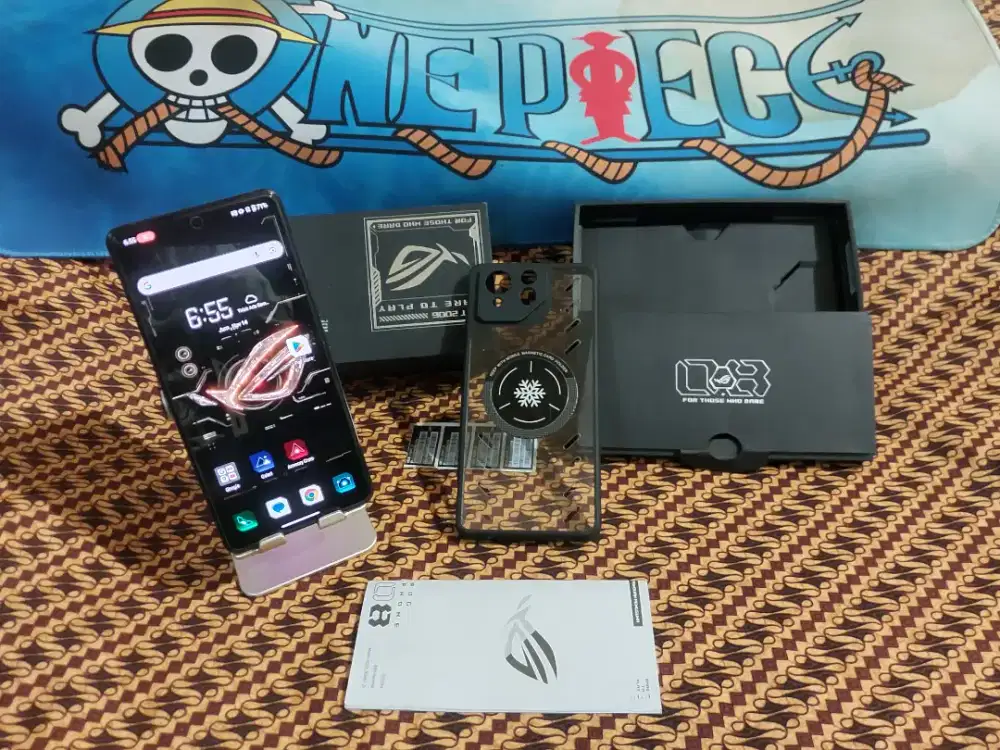 ASUS ROG PHONE 8 12/256GB PHANTOM BLACK RESMI INDO LKP NO MINUS BS TT