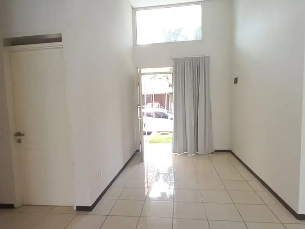 Disewakan Rumah di Kota Baru Parahyangan, Bagus Area Tatar Purbasari