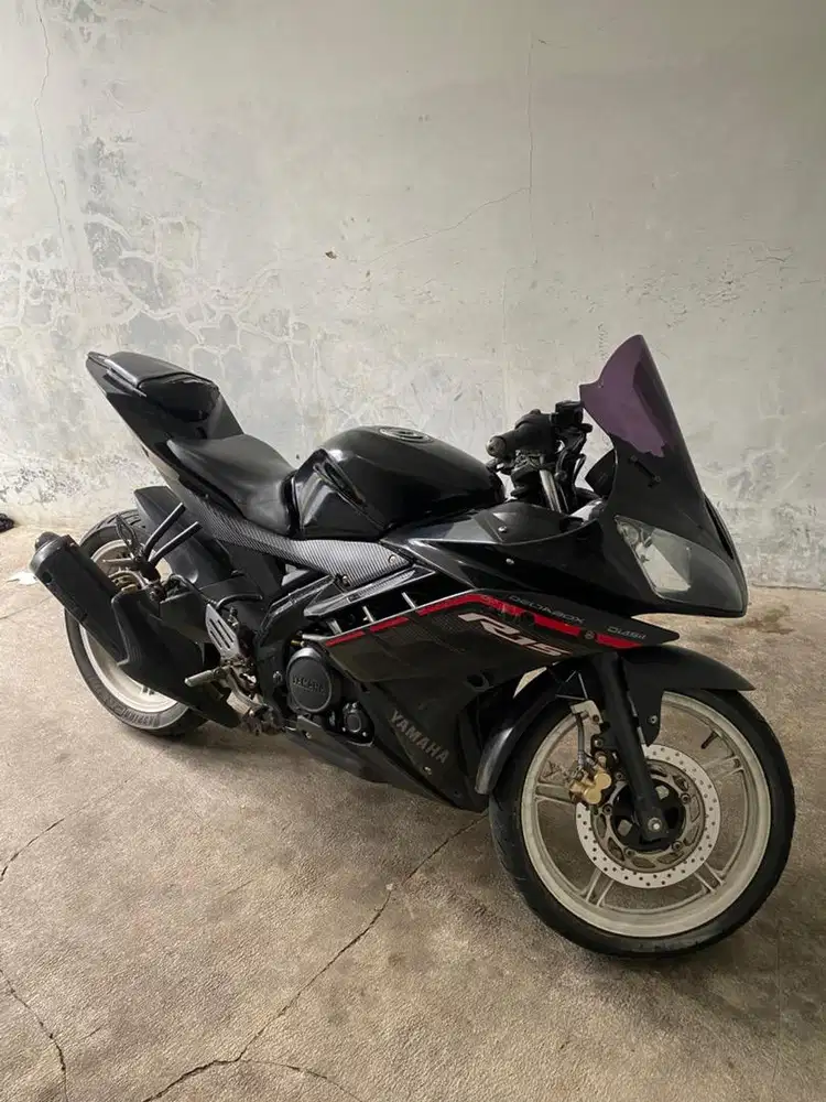 motor r15 tahun 2015