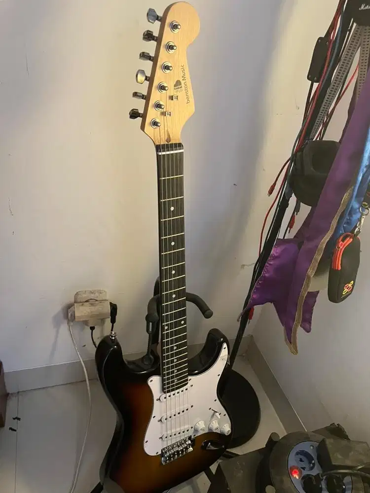 Gitar stratocaster benston