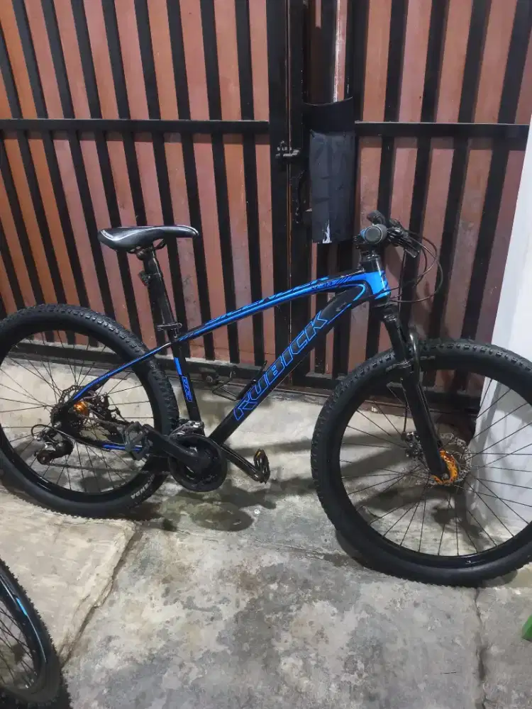 Rubick by united uk27,5