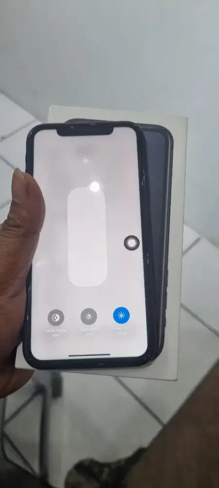 Jual santai iphone xr 64 gb ibox fullset
