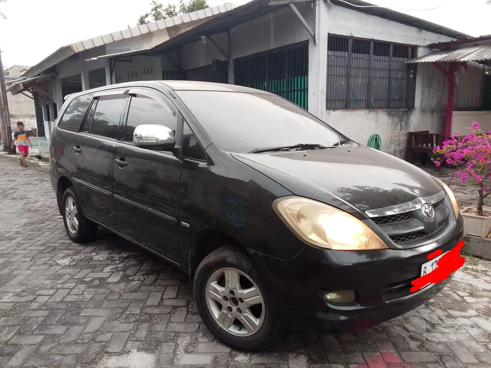 Toyota Kijang Innova 2008 Bensin