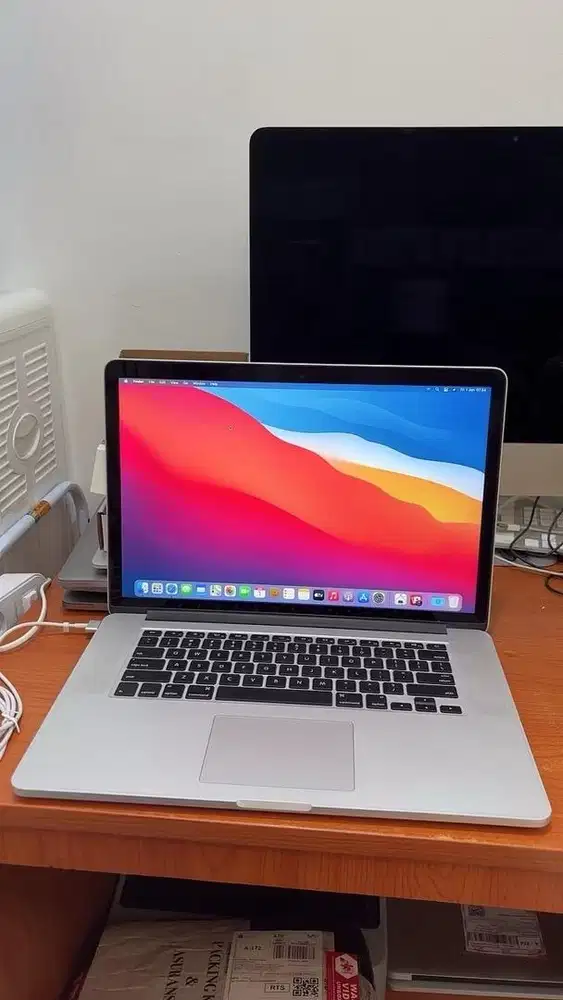 MACBOOK PRO 2015 i7 16/256