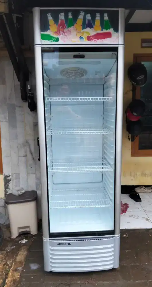 Showcase Modena Jumbo 350L Orisinil