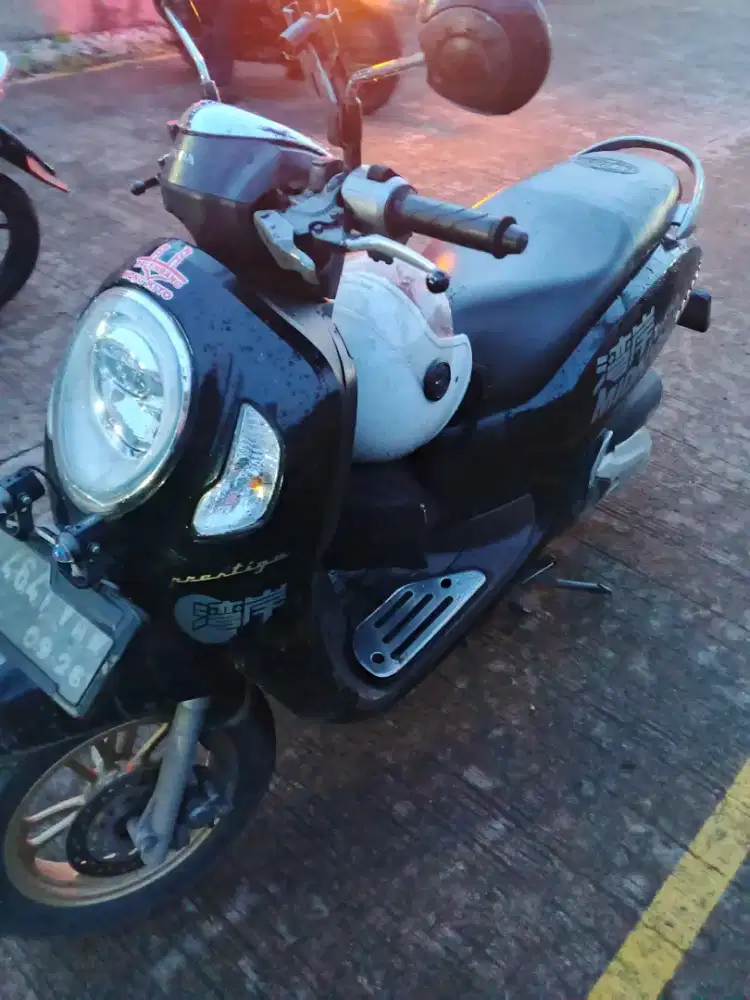 Scoopy 2021 PRESTIGE