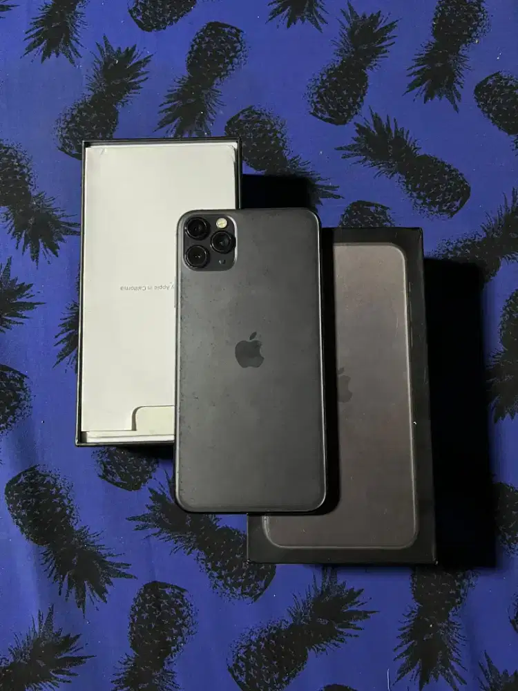 iPhone 11 pm 64 inter