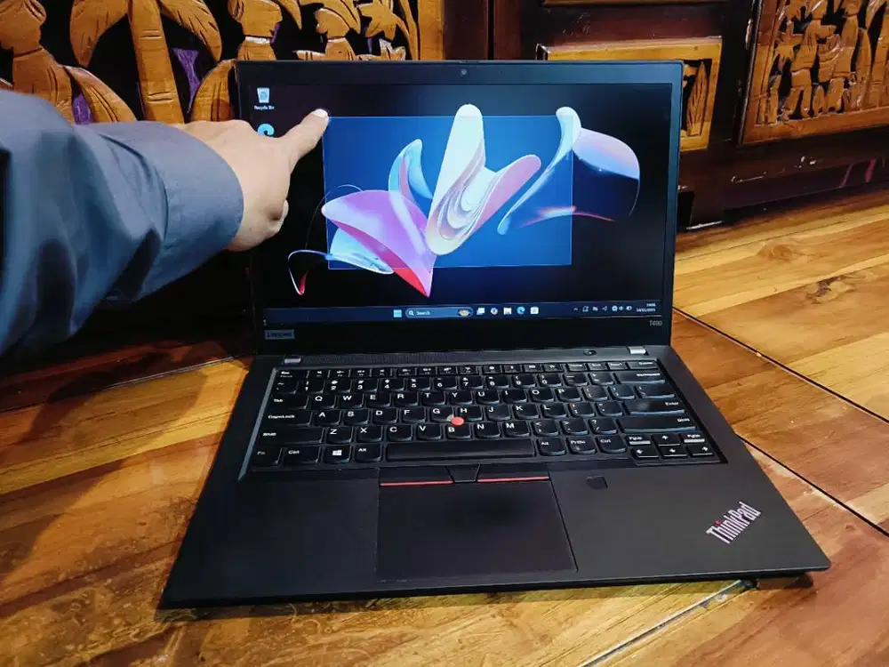 Laptop Lenovo Thinkpad T490 Core i5 Gen8 Ram 16Gb Touchscreen