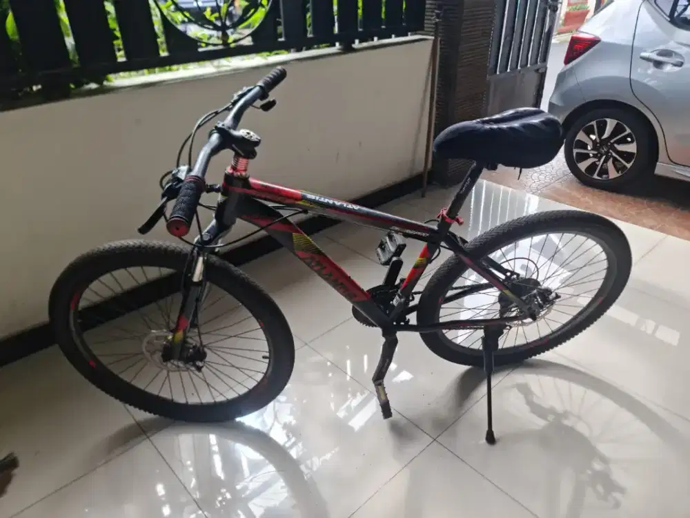 Sepeda gunung Merk Atlantis AT69