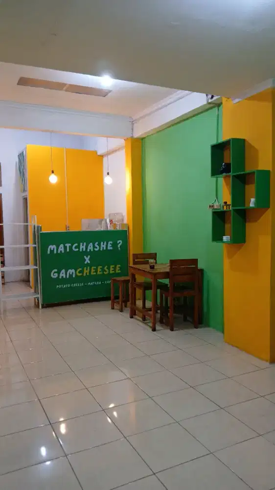 LOWONGAN PEKERJAAN PENJAGA KEDAI MAKANAN & MINUMAN