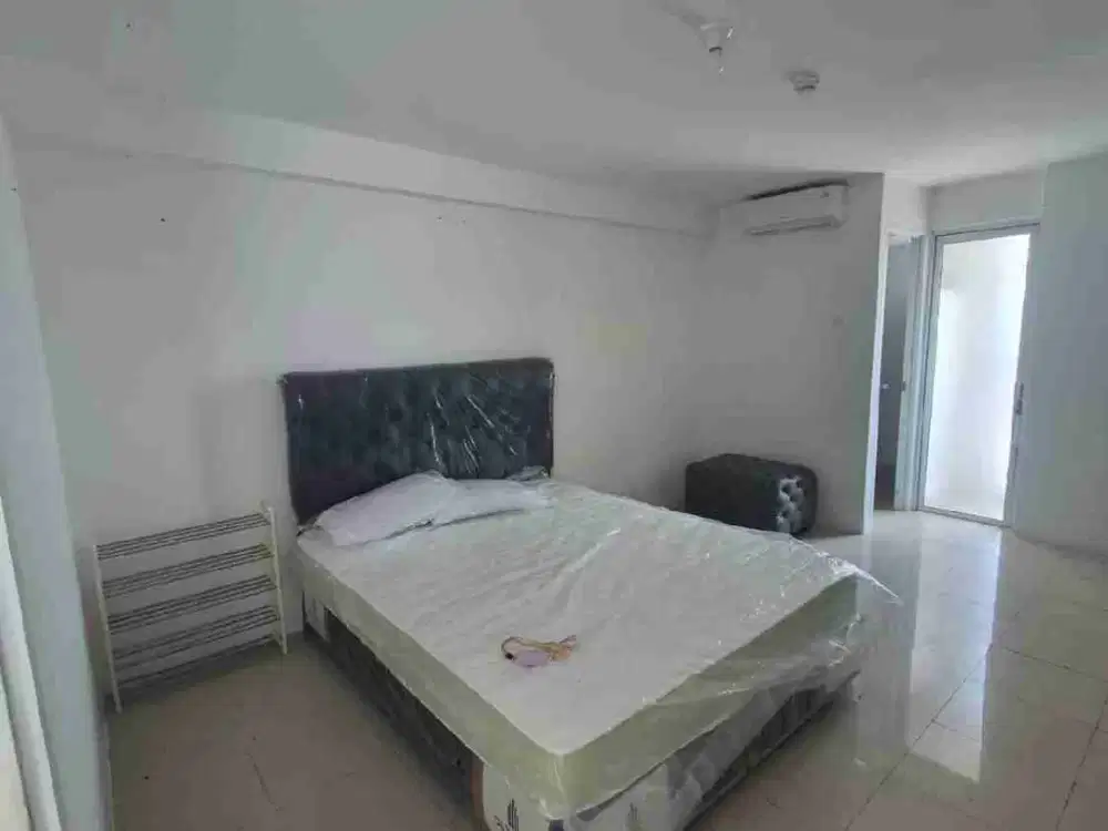 Jual Studio besar Atas Mall Bassura City