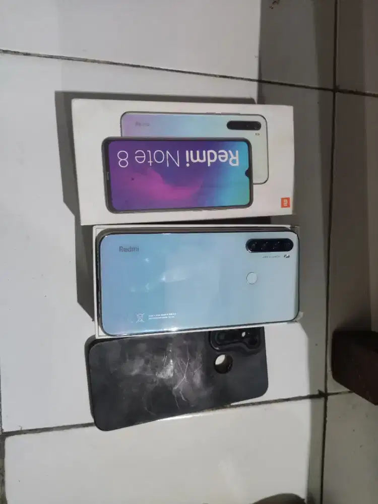 Xiaomi redmi note 8 4/64gb