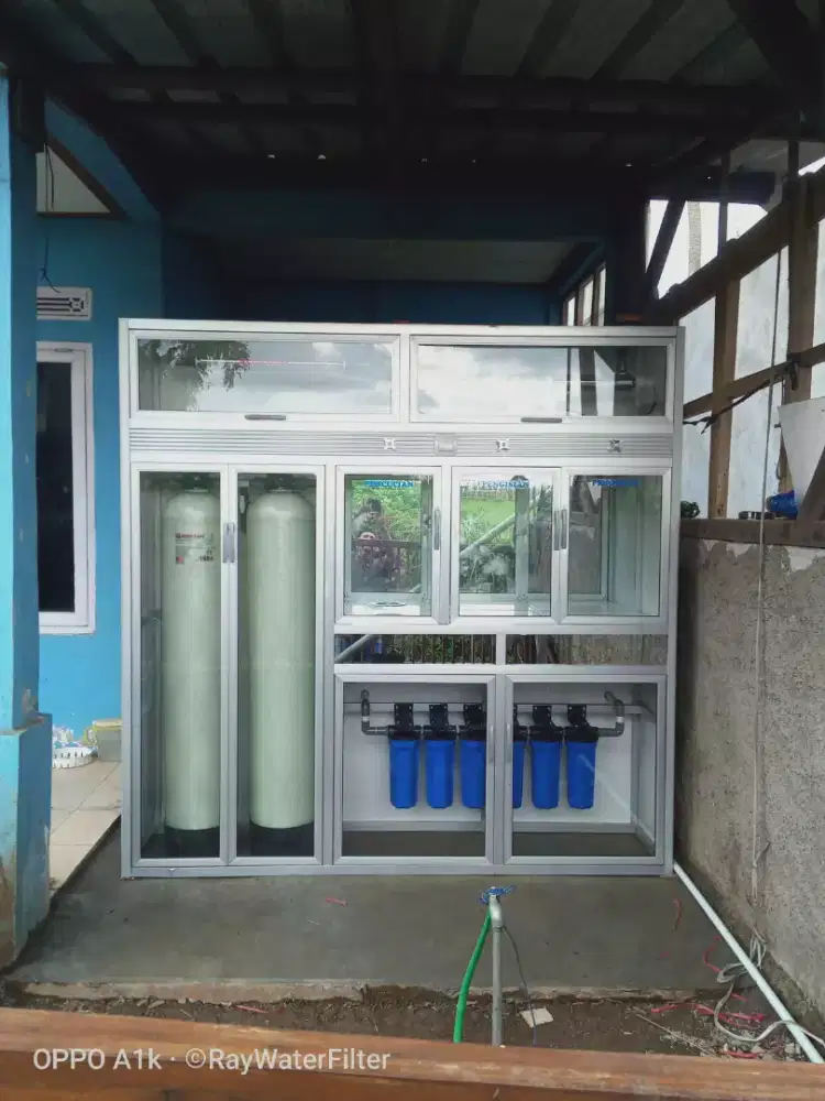 Depot air minum isi ulang