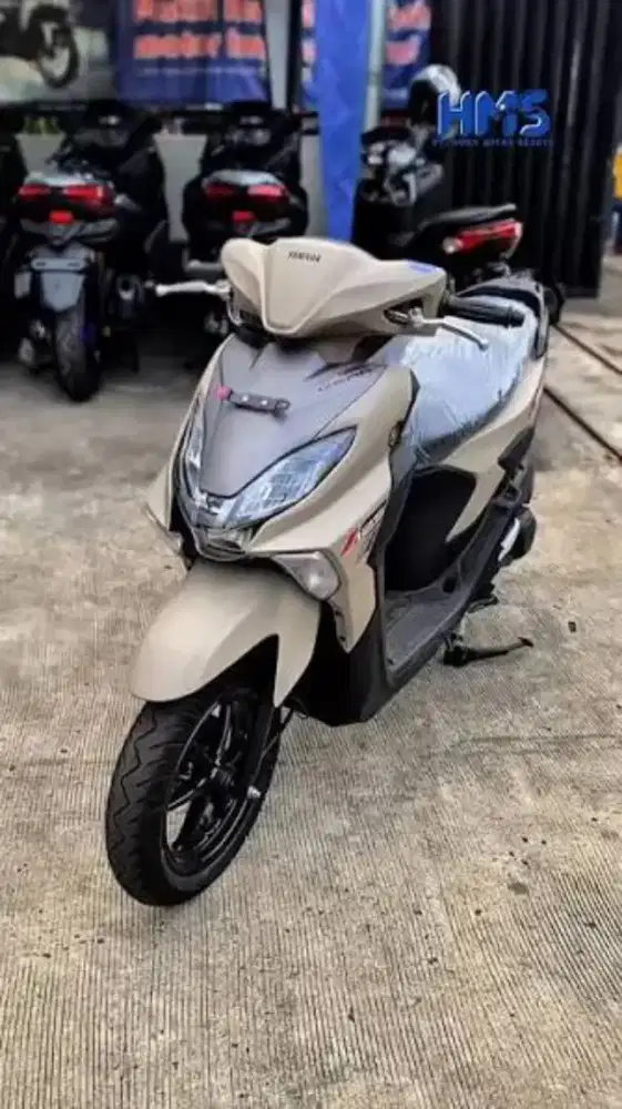 Dijual Yamaha Gear 125 Ultima Hybrid Sand 100% Baru