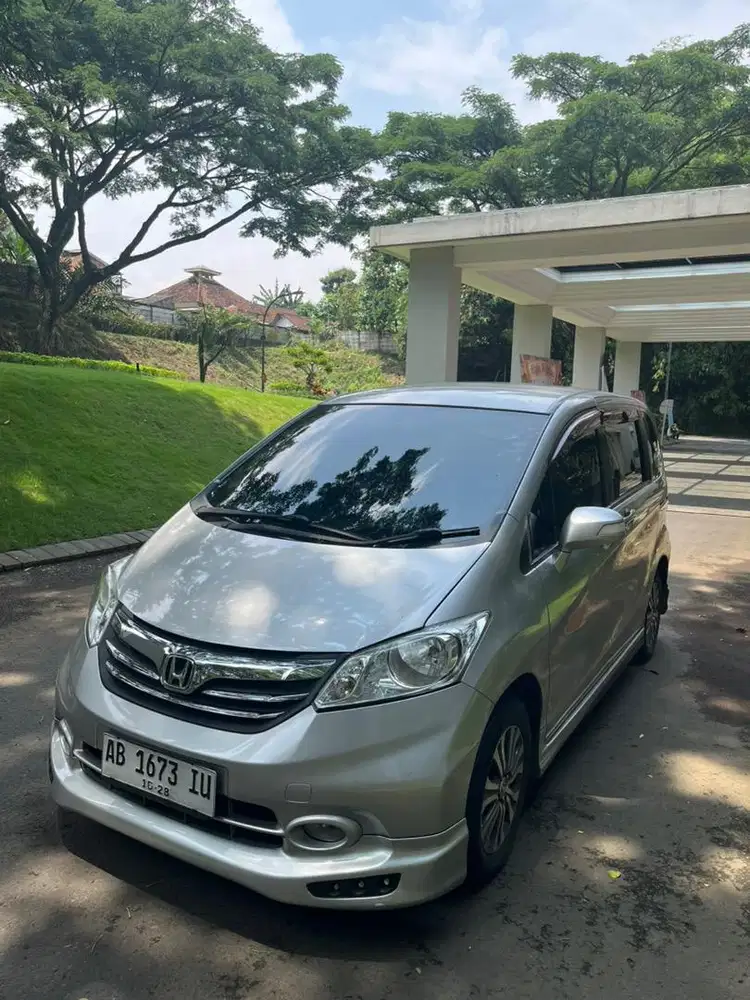 Honda Freed E 1.5 AT PSD AC Double Blower 2013