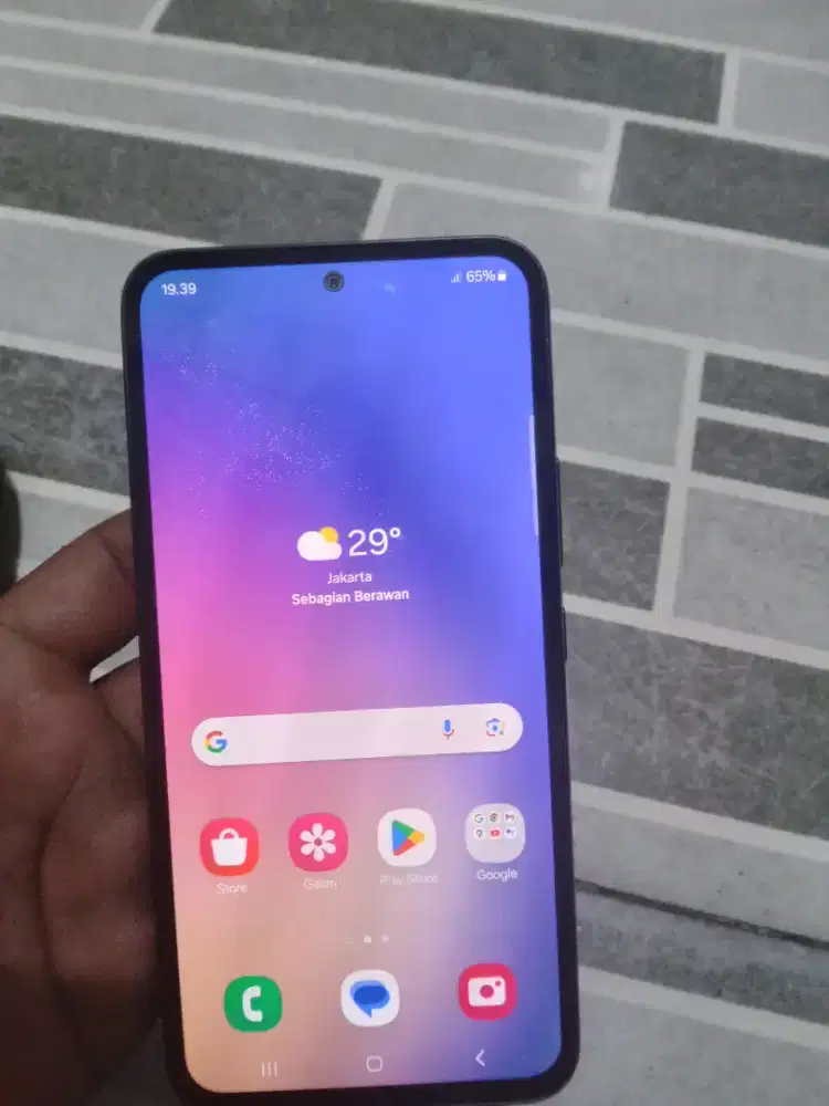 Samsung A54 8/256 minus dikit