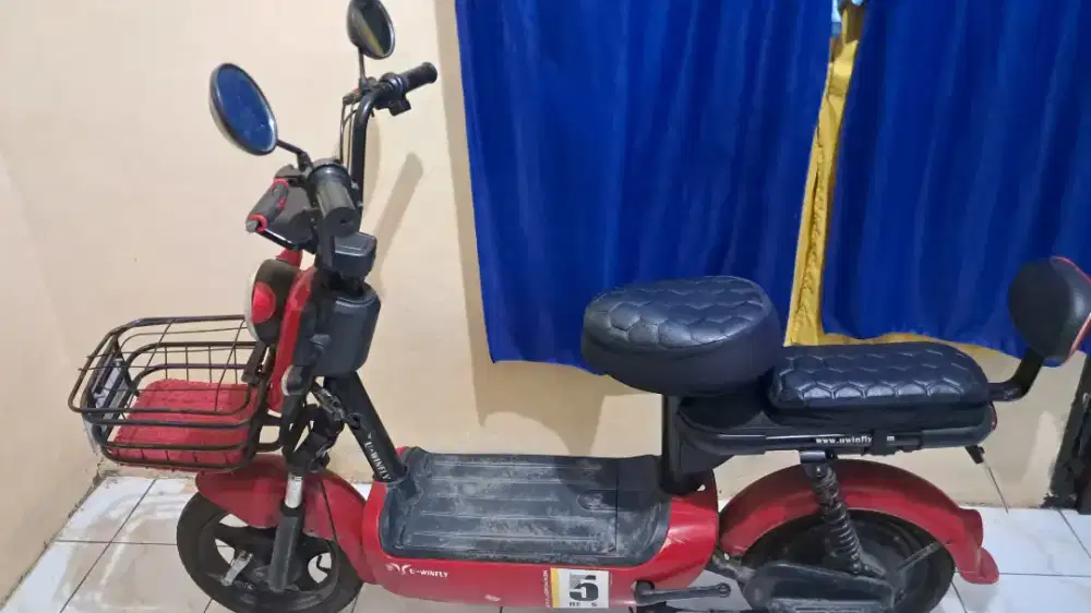 Sepeda listrik uwinfly