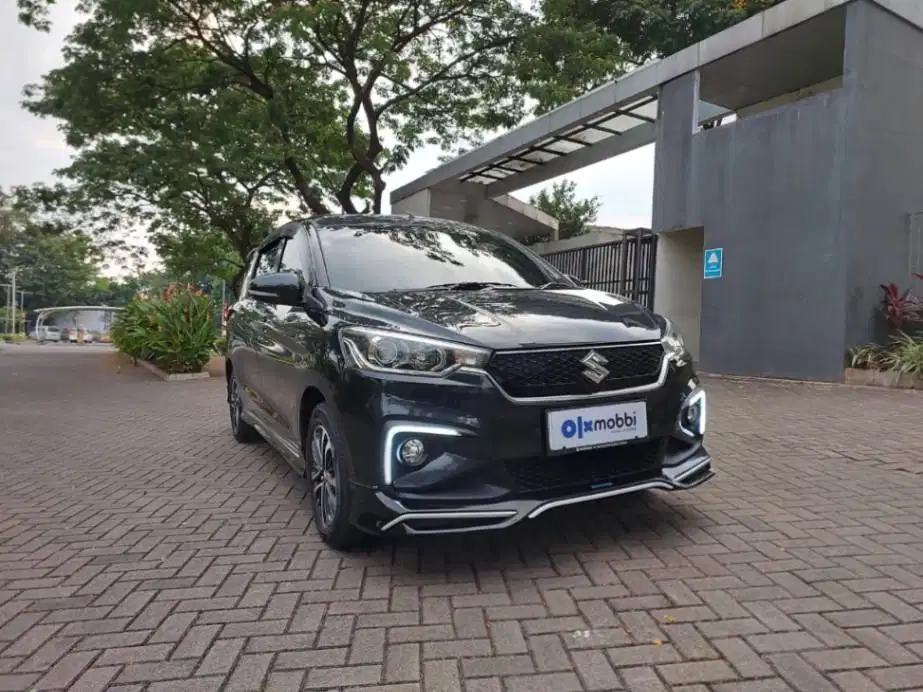 DP 5% Suzuki Ertiga 1.5 SS Hybrid-MT 2023 KIN