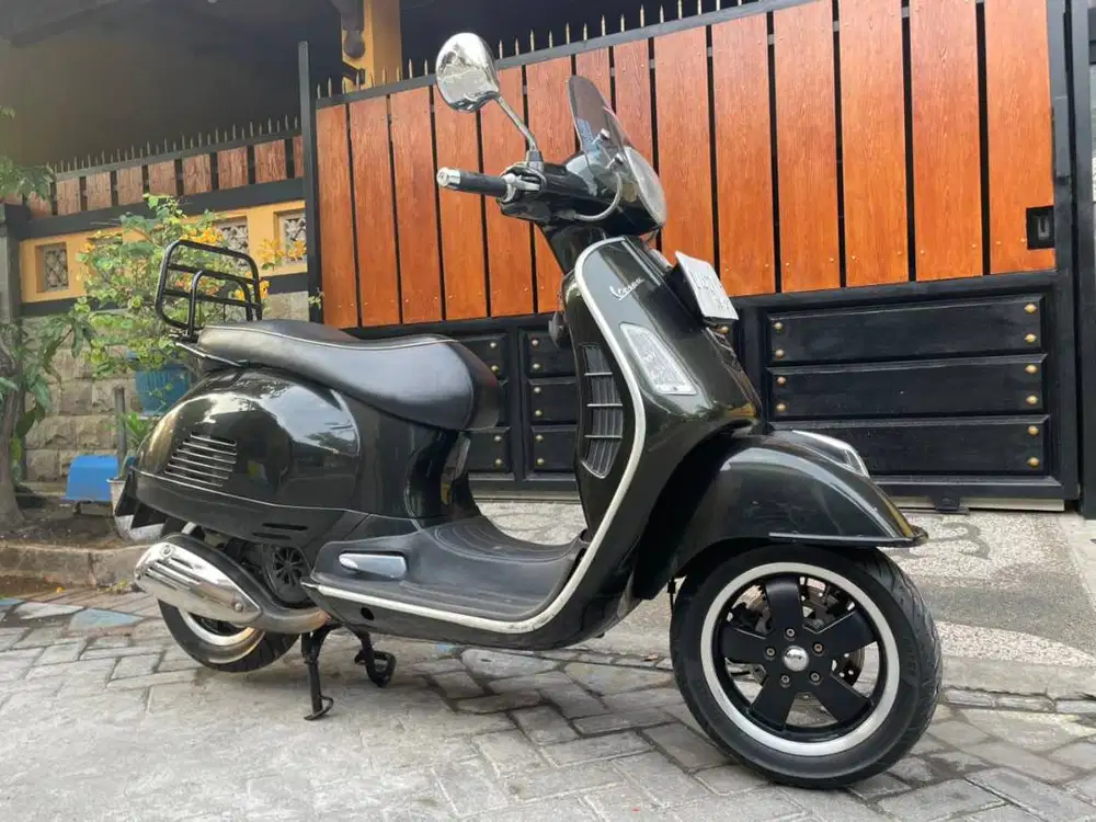 Vespa GTS 150 3v ie A/T