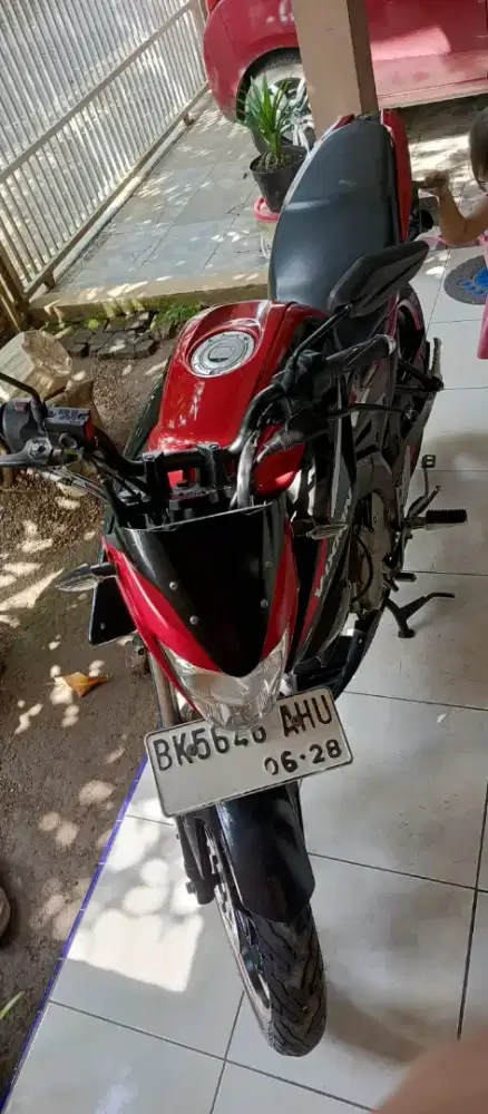 Vixion Merah mulus terawat tangan pertama