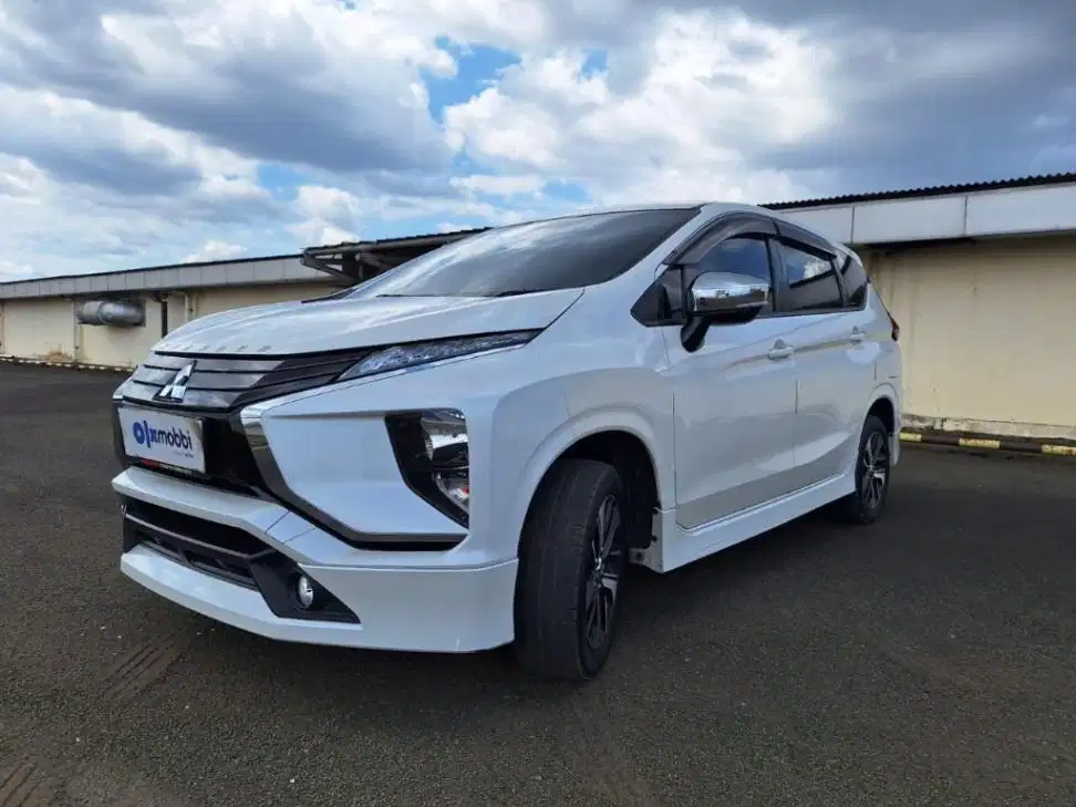 PROMO Mitsubishi Xpander 1.5 Exceed Bensin-MT 2018 KKT