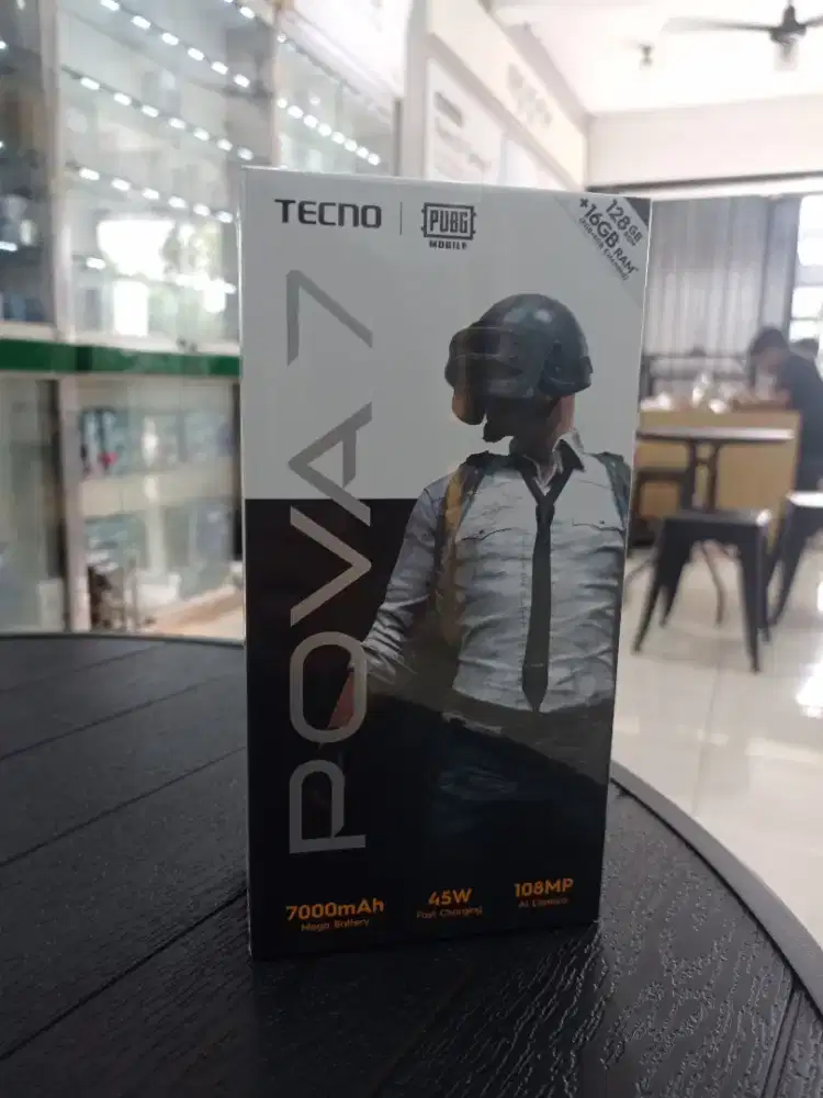 Tecno pova 7 ram 16 internal 128... Dapet free headset kabel