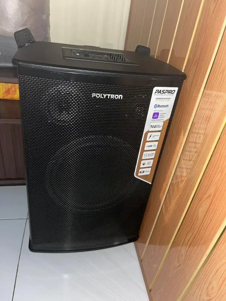 Di jual Speaker karaoke Polytron