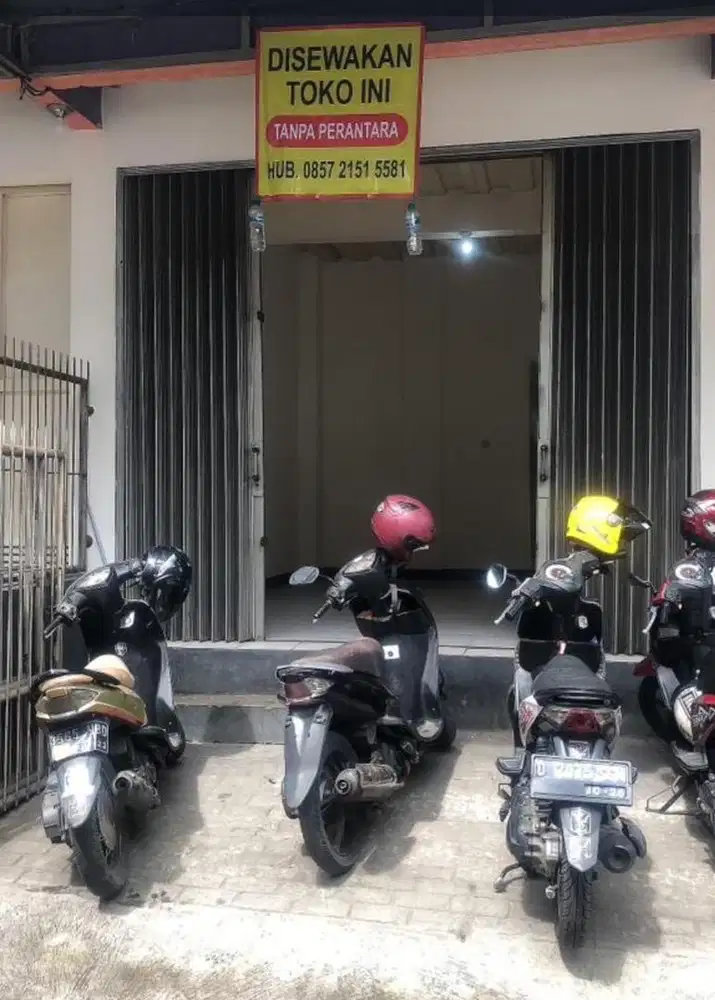 Toko komersial di Lokasi strategis