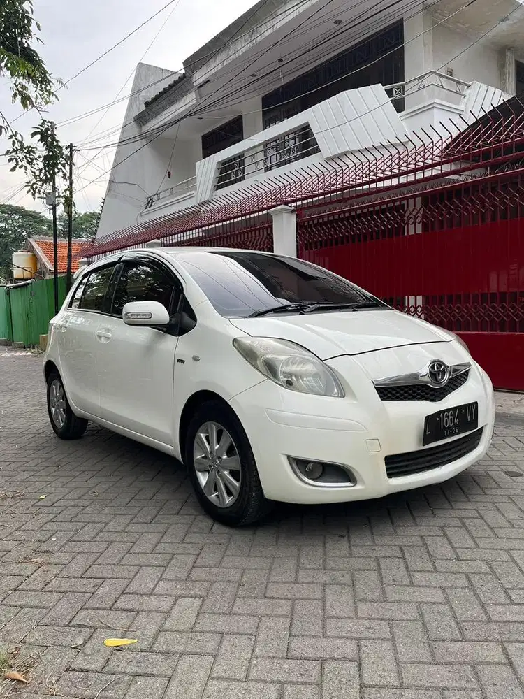 Toyota Yaris 2010 Manual