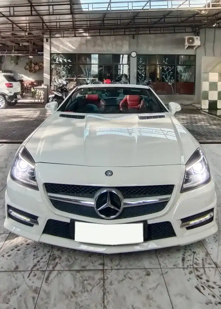 SLK250 AMG 2012 Magic Sky Low km [40rb km]