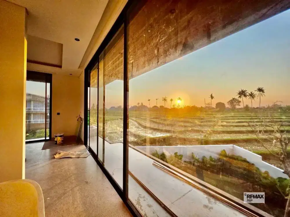 Brand New Black Tropical House For Leasehold 35 Years In Pererenan