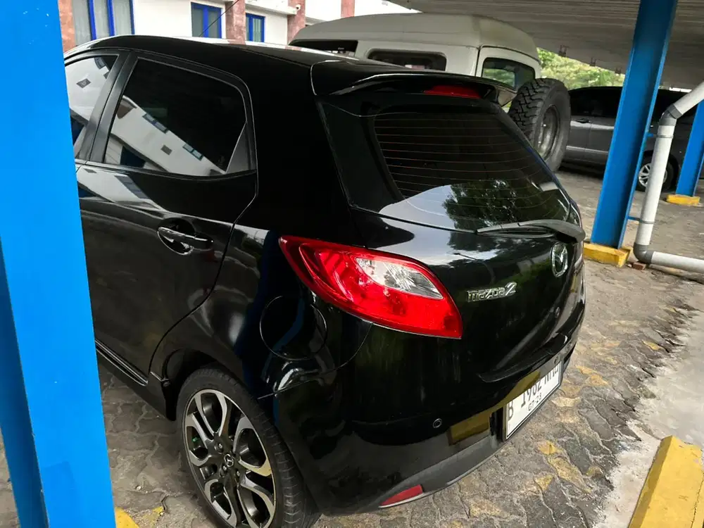 Mazda 2 2012 Bensin
