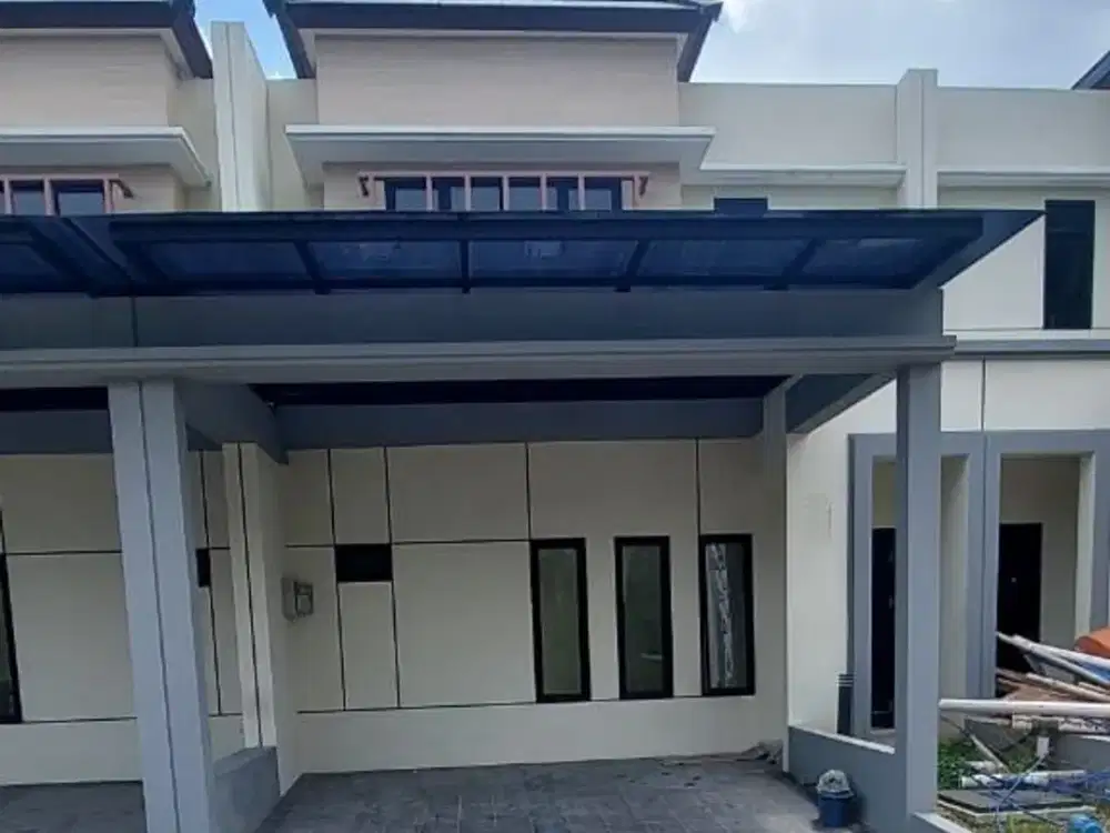 Dijual Rumah Baru View Danau di Modern Waterfront Modernland Tangerang