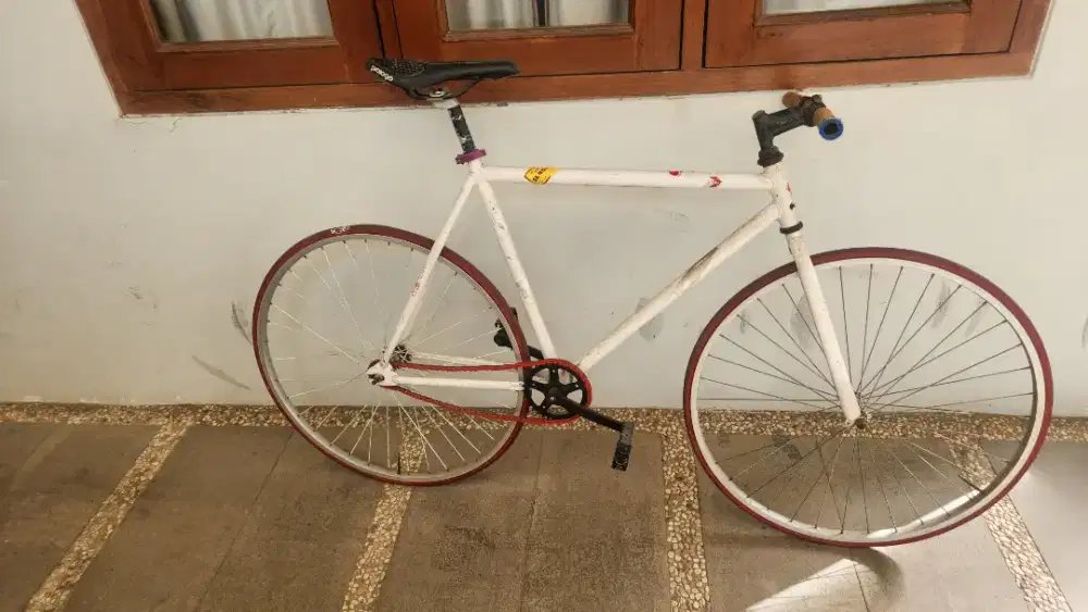 Sepeda fixie wheelset araya