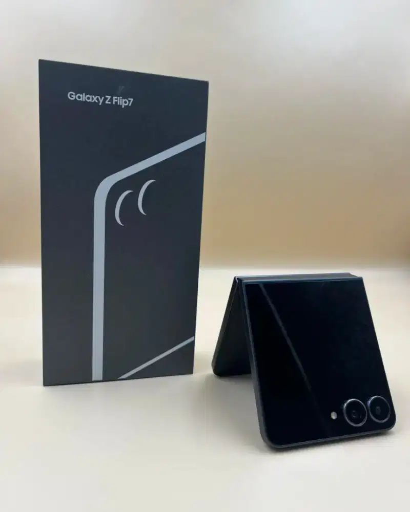 Samsung Galaxy Z Flip7 - 12GB | 512GB