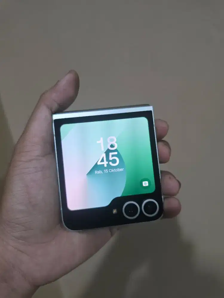Samsung Flip 6 5G 12/256 - second - minus dot - siap pakai