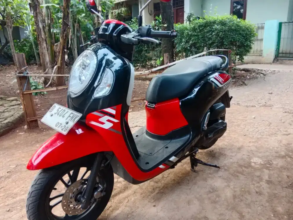Honda Scoopy 2023