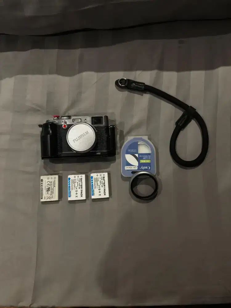 FUJIFILM X100 FIRST GENERATION SECOND ORIGINAL