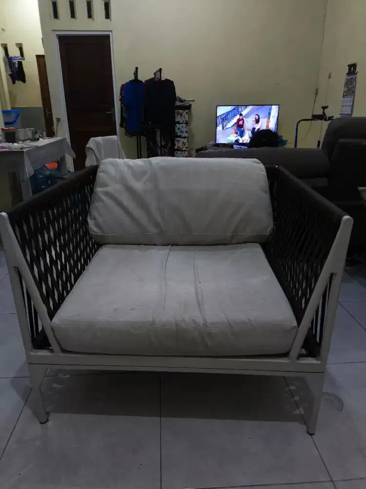 Kursi Outdoor Merk Bloom