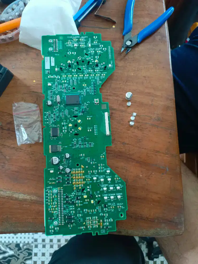 Service Speedometer Toyota Innova Fortuner Kedip Custom