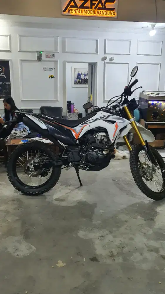 HONDA CRF 150L TAHUN 2023 LOW KM