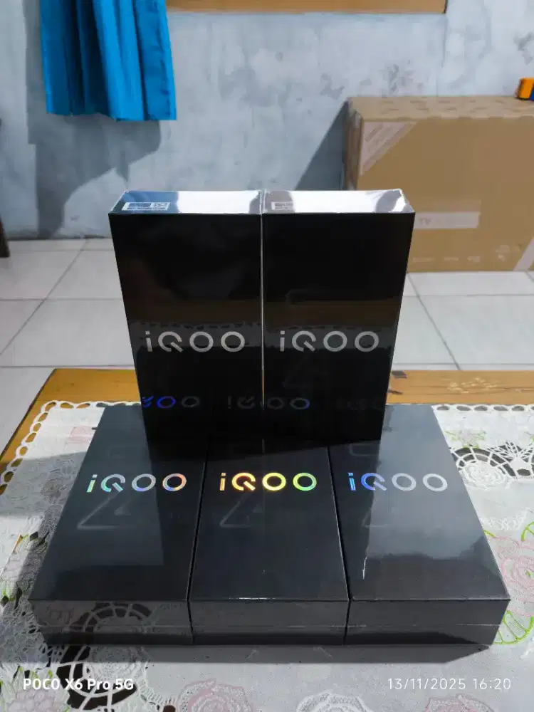 Iqoo z9x 5G 12/256 8/256 8/128 baru dan segel murah