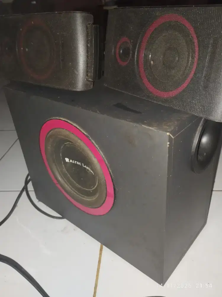 Speaker Altec lansing vs2421 2.1