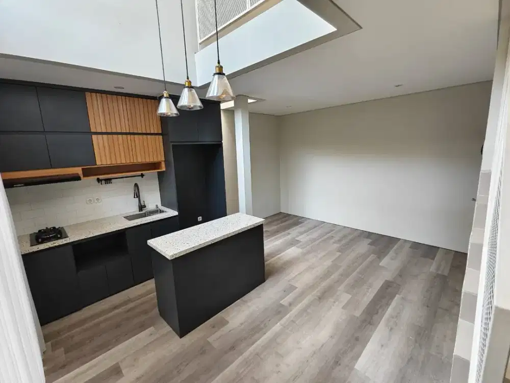 RUMAH SIAP HUNI LOKASI PREMIUM DEKAT BSD & BINTARO Serua Ciater Tangerang Selatan