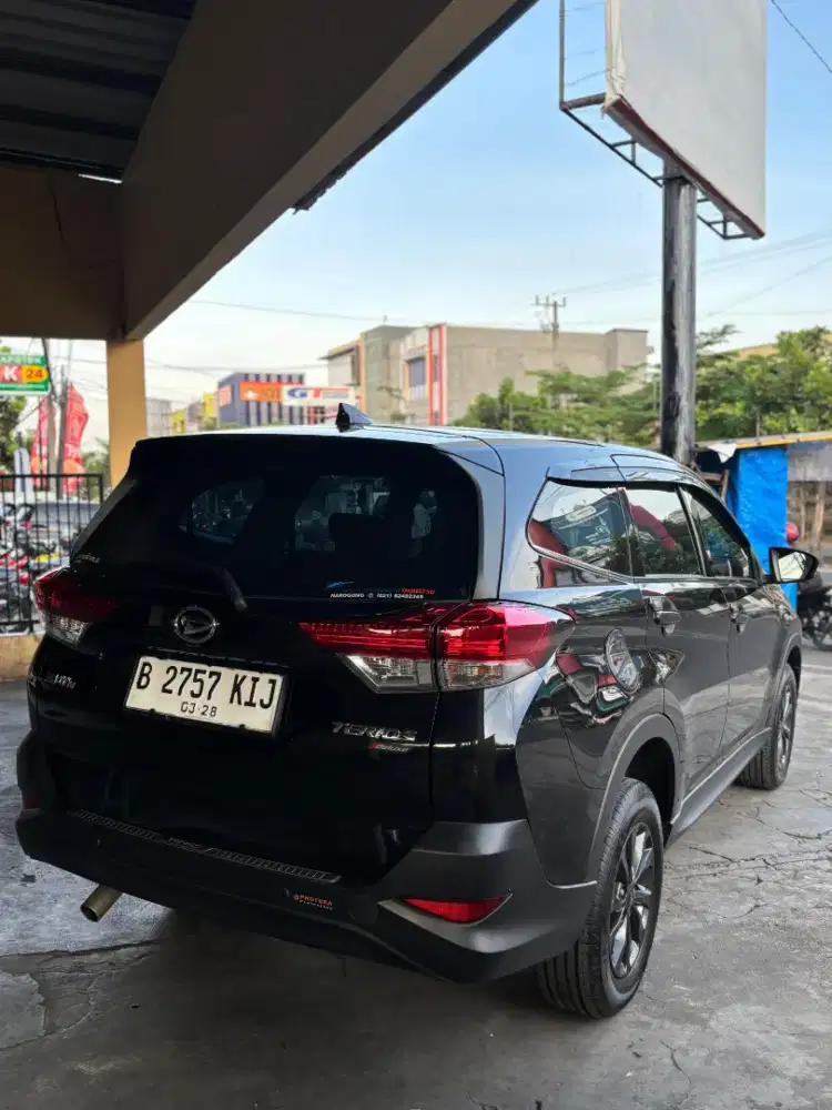 Terios X AT Deluxe 2023